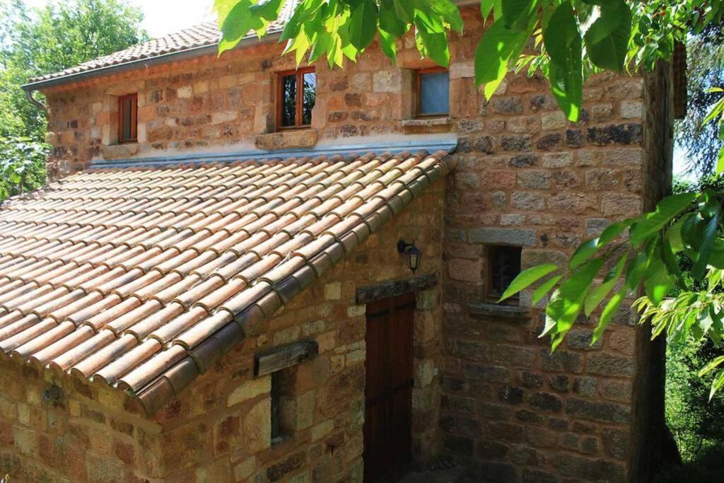 Belle Et Grande Maison Ardechoise Payzac Kültér fotó